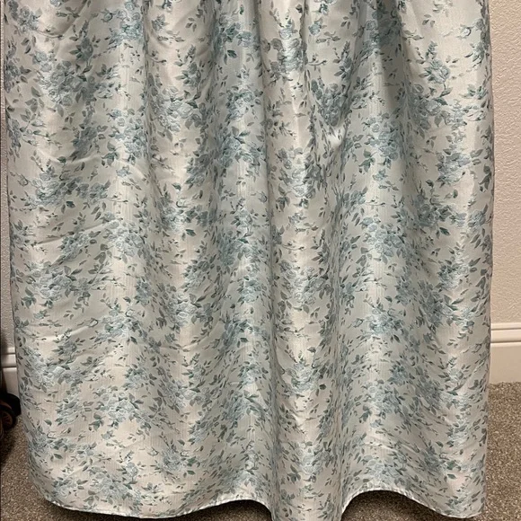 Maison Amory Windsor Maxi Dress - Picture 5 of 15